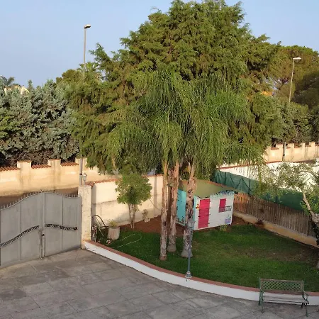 Elena Villa Ognina